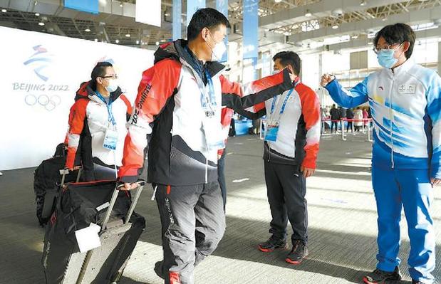 国企要闻 启新能之程护羊城洁净！广州环投集团30台新能源环卫车投入使用