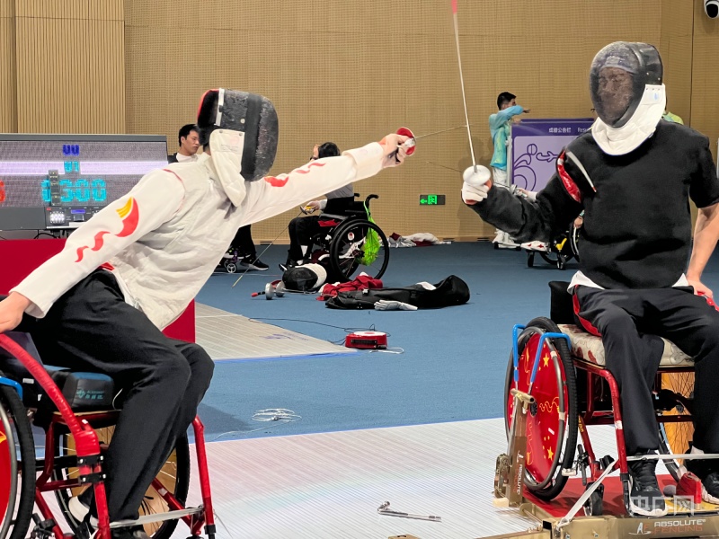球盟会入口：破浪追光：烟台市第七届残运会游泳比赛展现生命的力量与坚持
