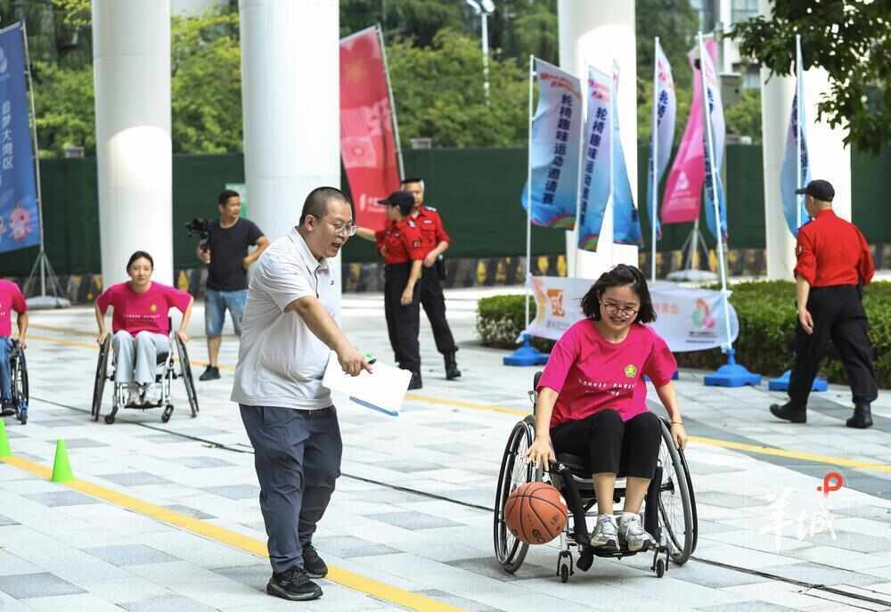 健全人坐轮椅比赛？这场“残健共融”的趣味运动赛在广州举办(图4)