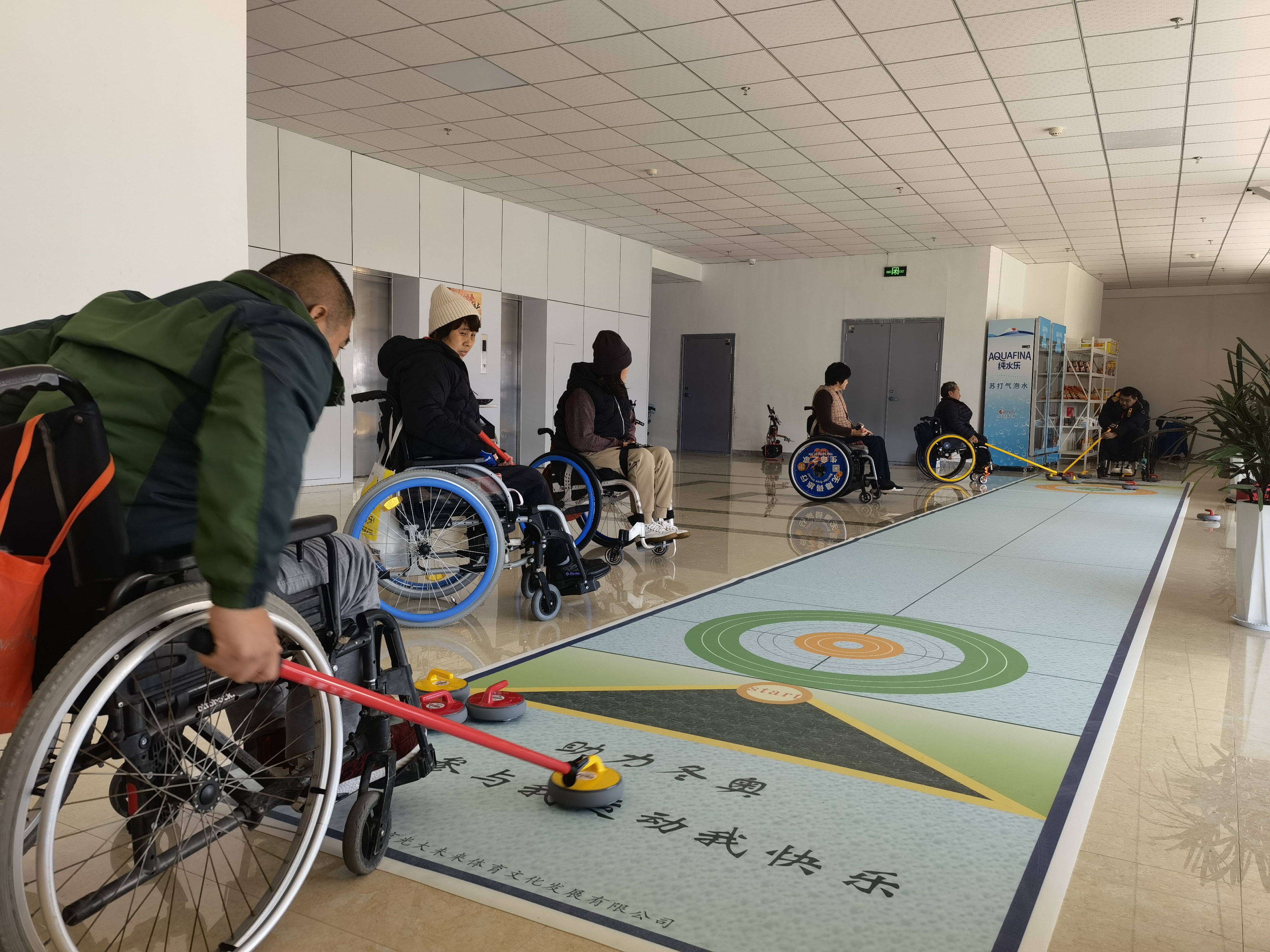 体育馆及室外操场视听设备公开招标公告