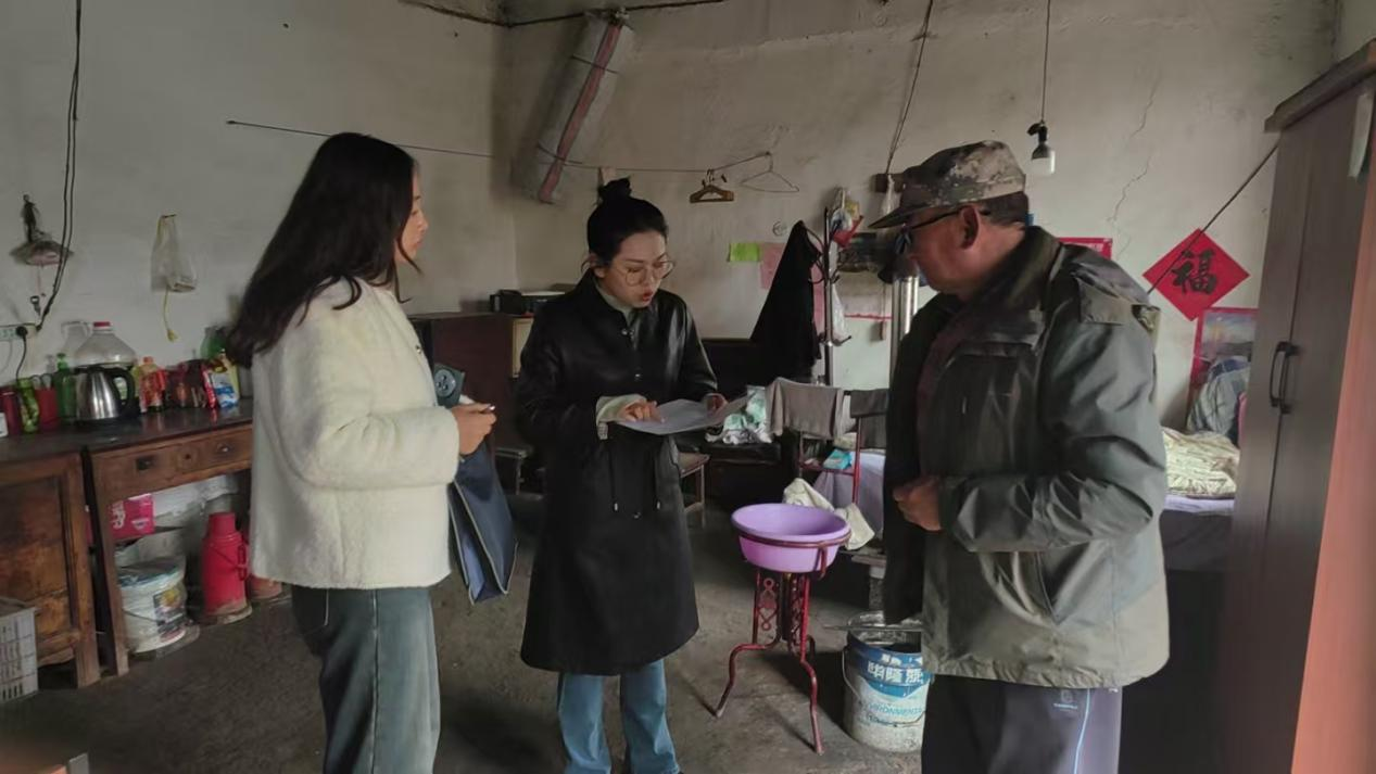 华亭“资”持居家适老化改造银发族秒变夸夸团(图1)