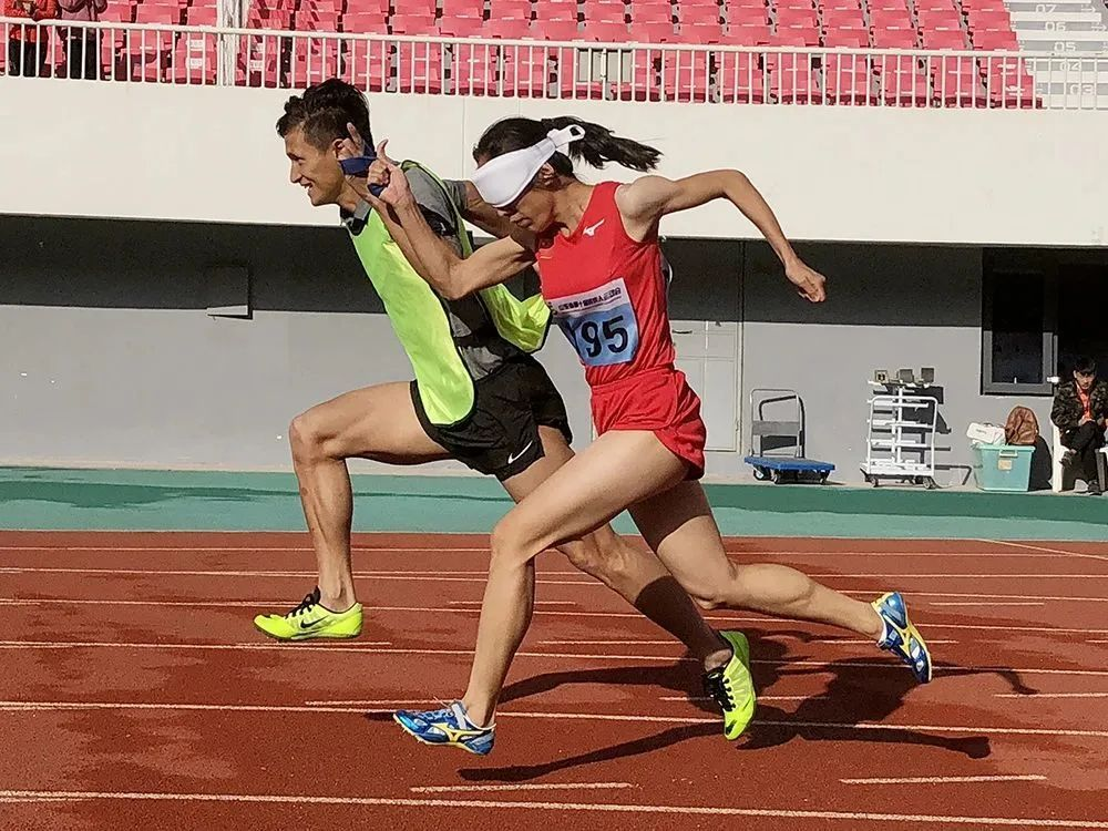 身残亦有梦 志坚映初心(图2)