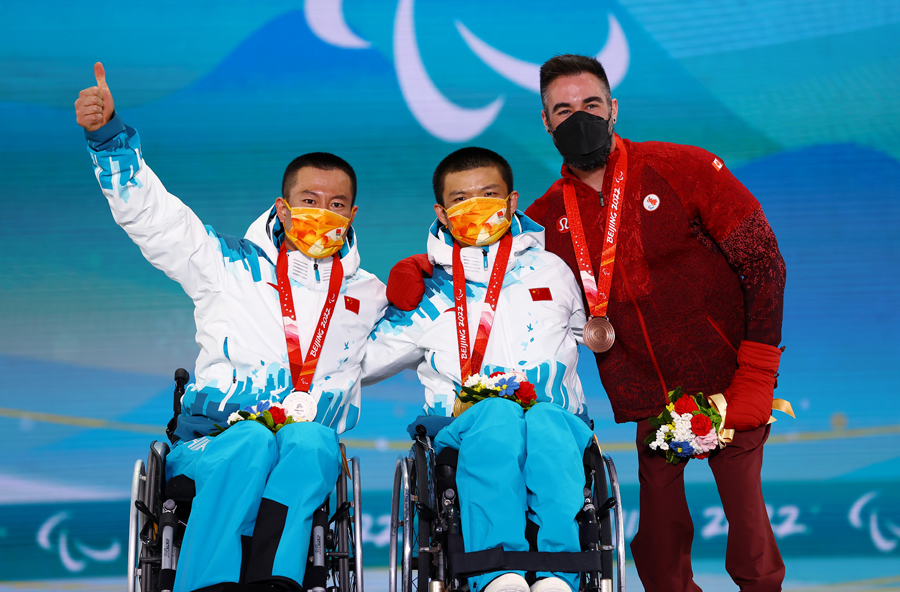 第七届中国残疾人冰雪运动季在崇礼启动